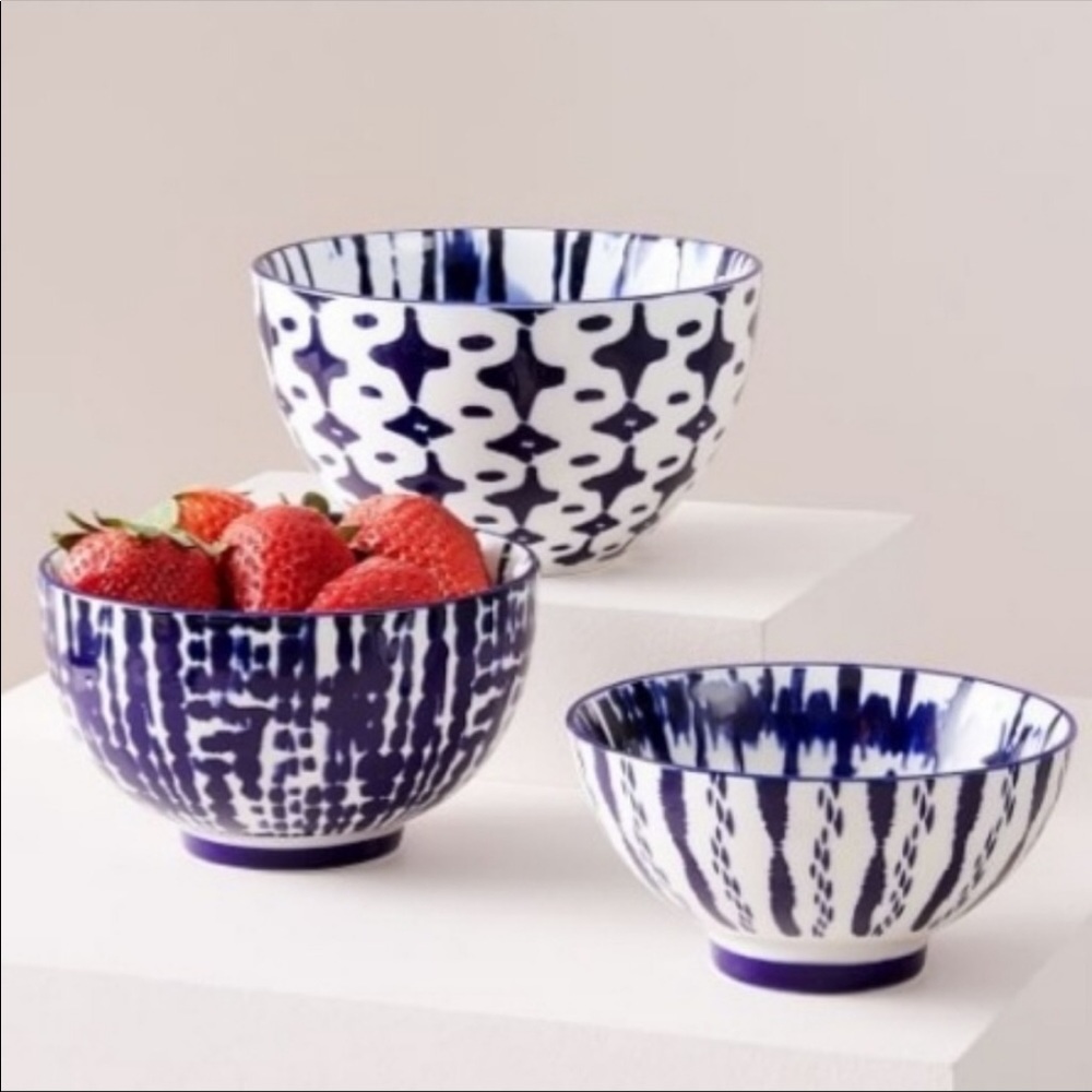 West Elm indigo tie dye nesting bowls. 4 sets of 3 (12 bowls total)